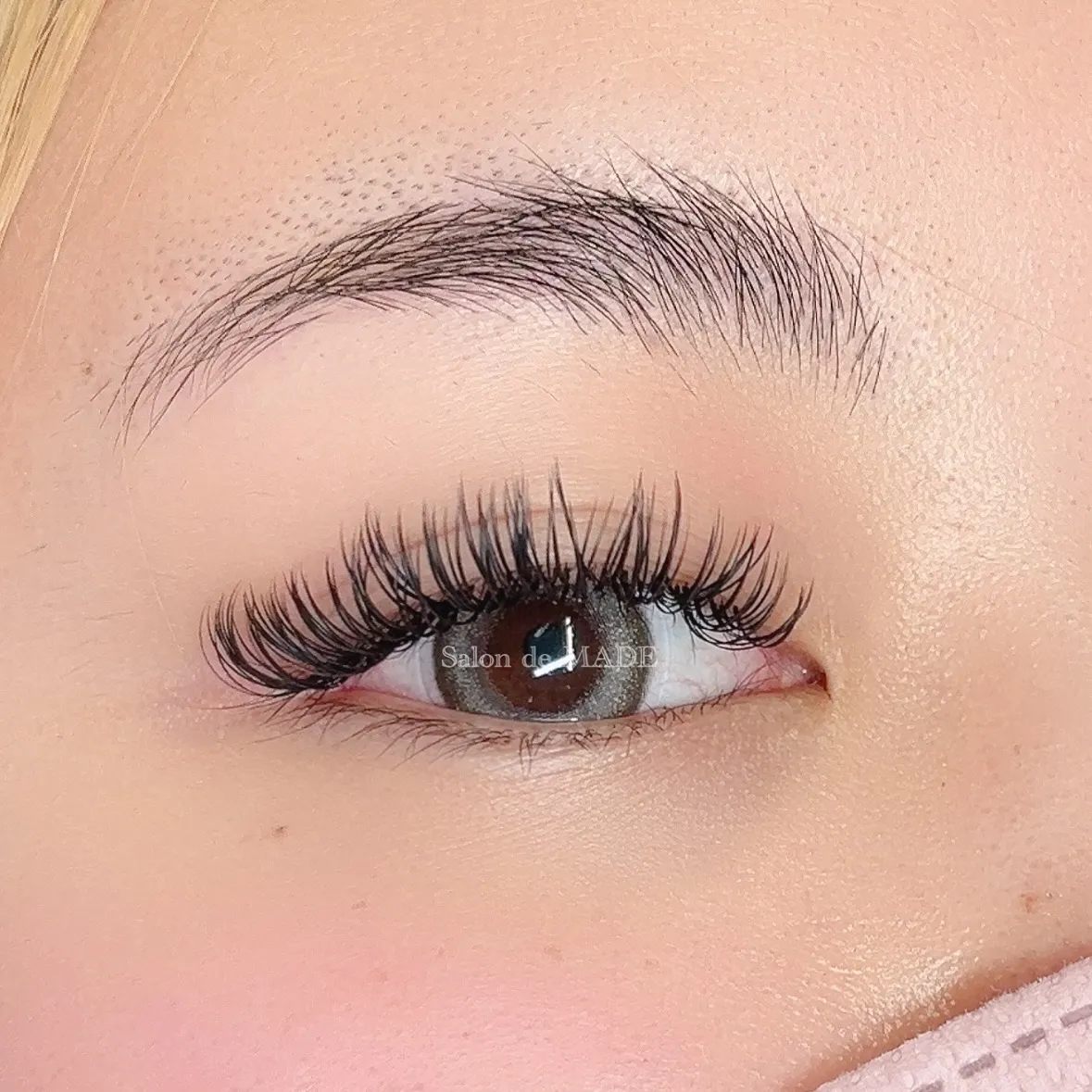 こんにちは🌞ダブルラッシュ束感アレンジの装着イメージ